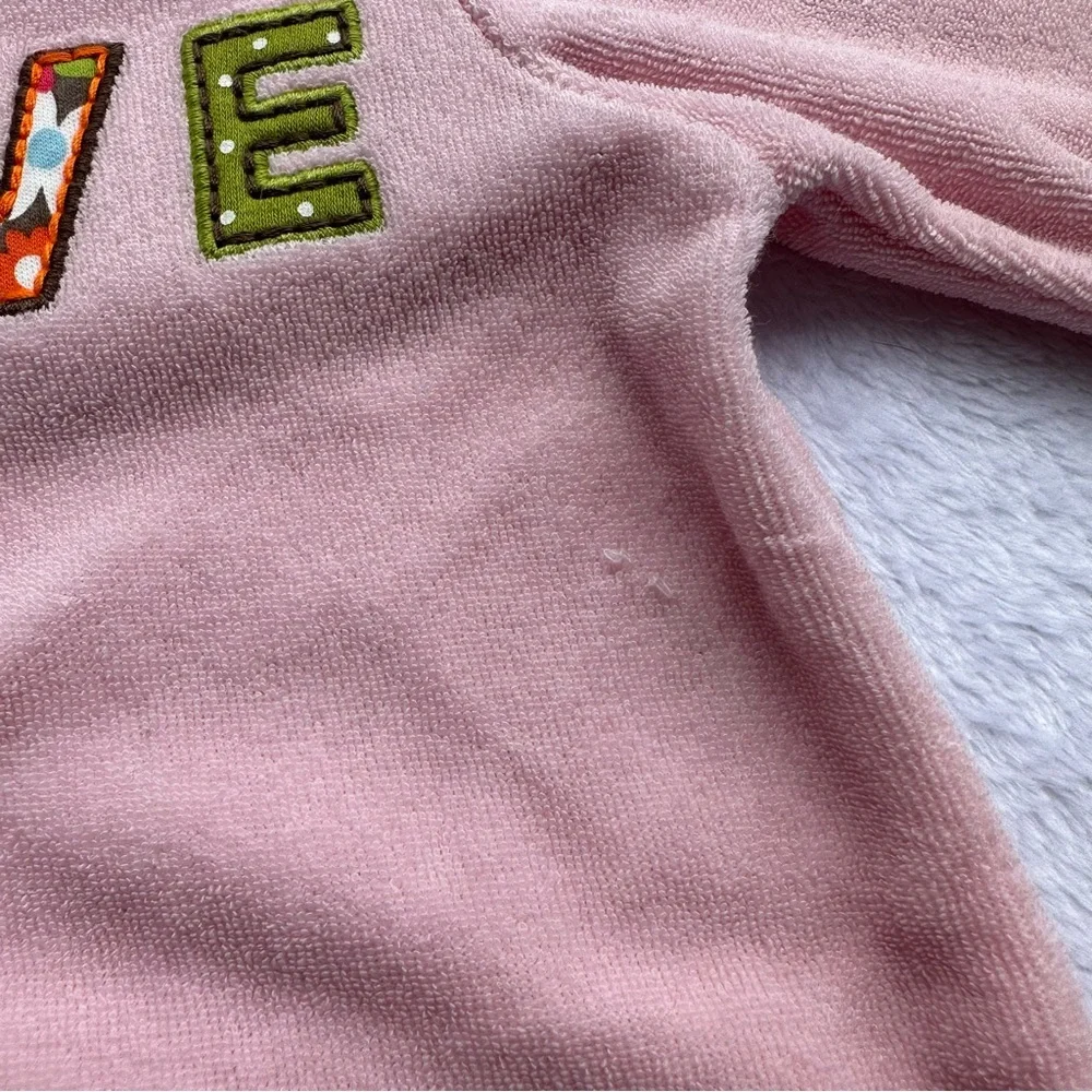 Carter’s Love Terrycloth Footed One Piece Pajamas in Light Pink - Size 9 Months